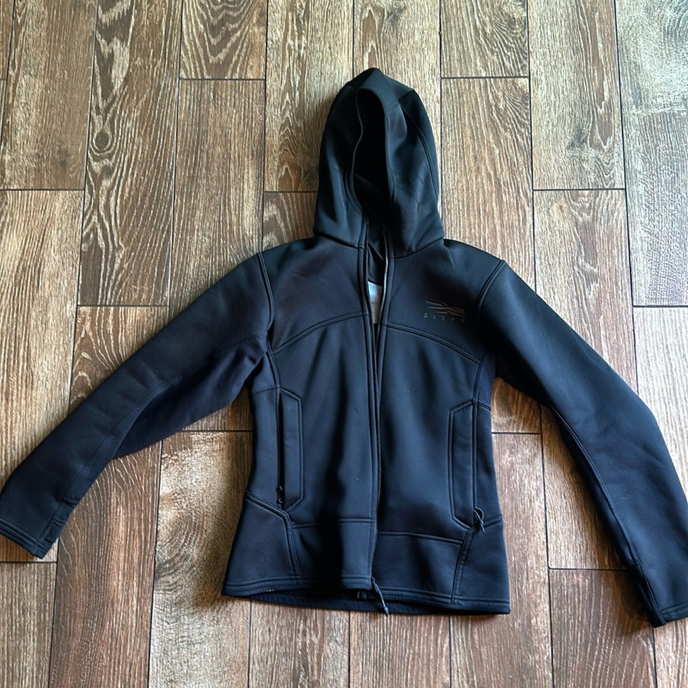 ECU Sitka women’s traverse hoody